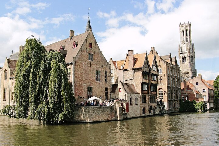 Bruges à pied avec un guide (photo 2)