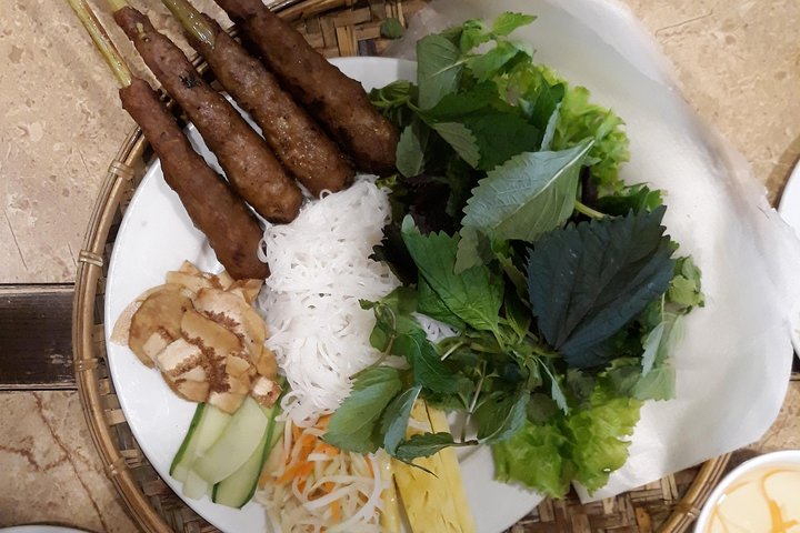 Cuisine de rue de Hanoï en petit groupe (photo 2)