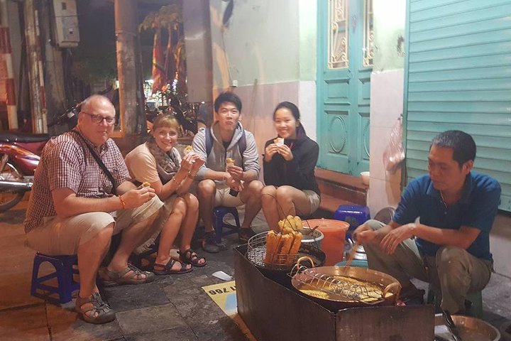 Cuisine de rue de Hanoï en petit groupe (photo 3)
