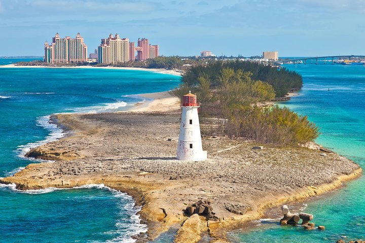 Exuma Cays : iguanes, requins et cochons nageurs – 2 Marina Drive, Paradise Island, Nassau (photo 3)