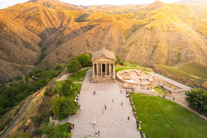 Garni, Geghard et la Symphonie des Pierres – Départ 1a Sayat-Nova Ave, Erevan (photo 1)