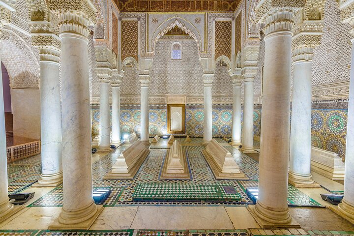 Palais de la Bahia, tombeaux saadiens, souks et médina – 72 Rue des Banques, médina de Marrakech (photo 2)