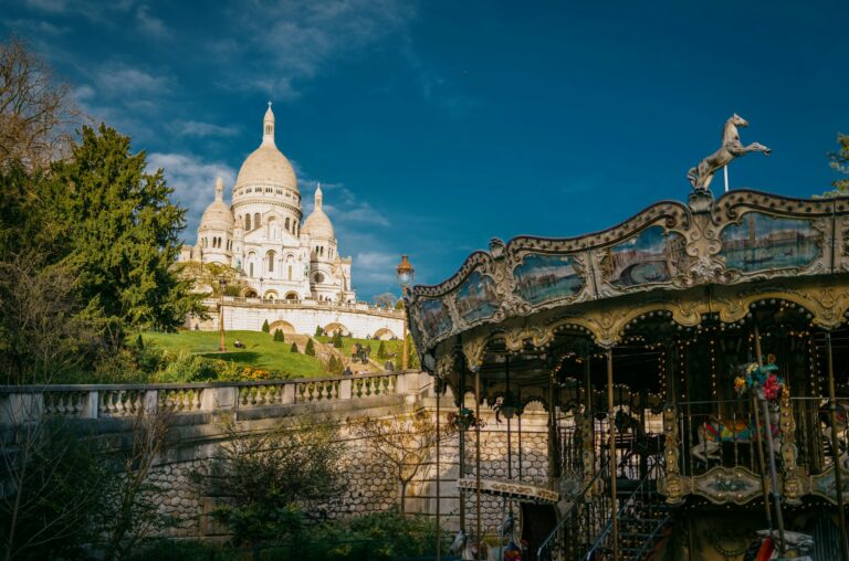Montmartre Grape Harvest Festival 2027: the Paris Vineyard and 12 Experiences to Book