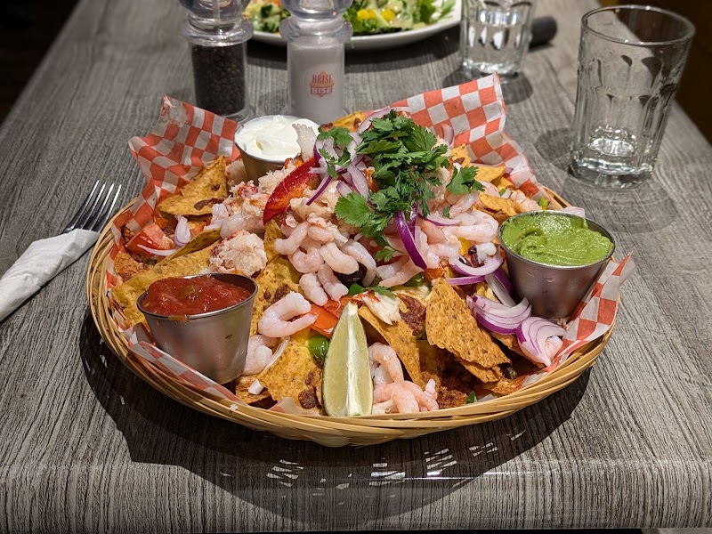 Bistro-Bar Le Brise Bise – 135 Rue de la Reine, Gaspé, QC G4X 1T5, Canada (photo 3)
