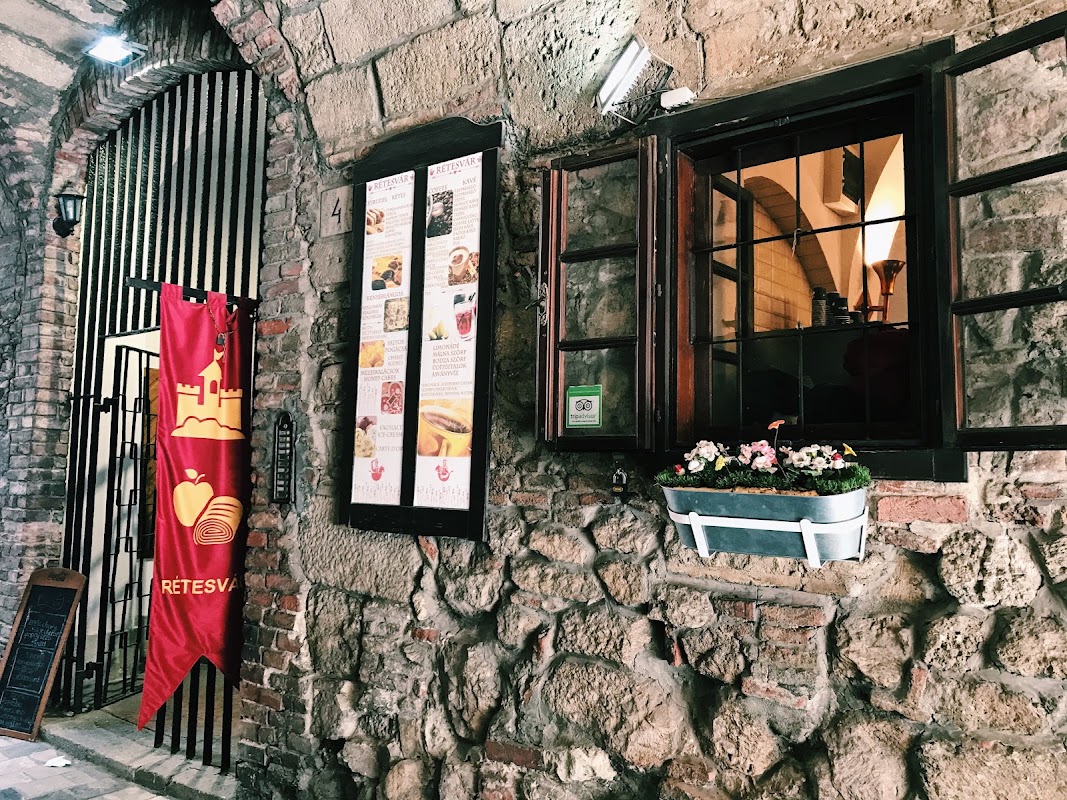Buda Rétesvár – Balta köz 4, 1014 Budapest (photo 1)