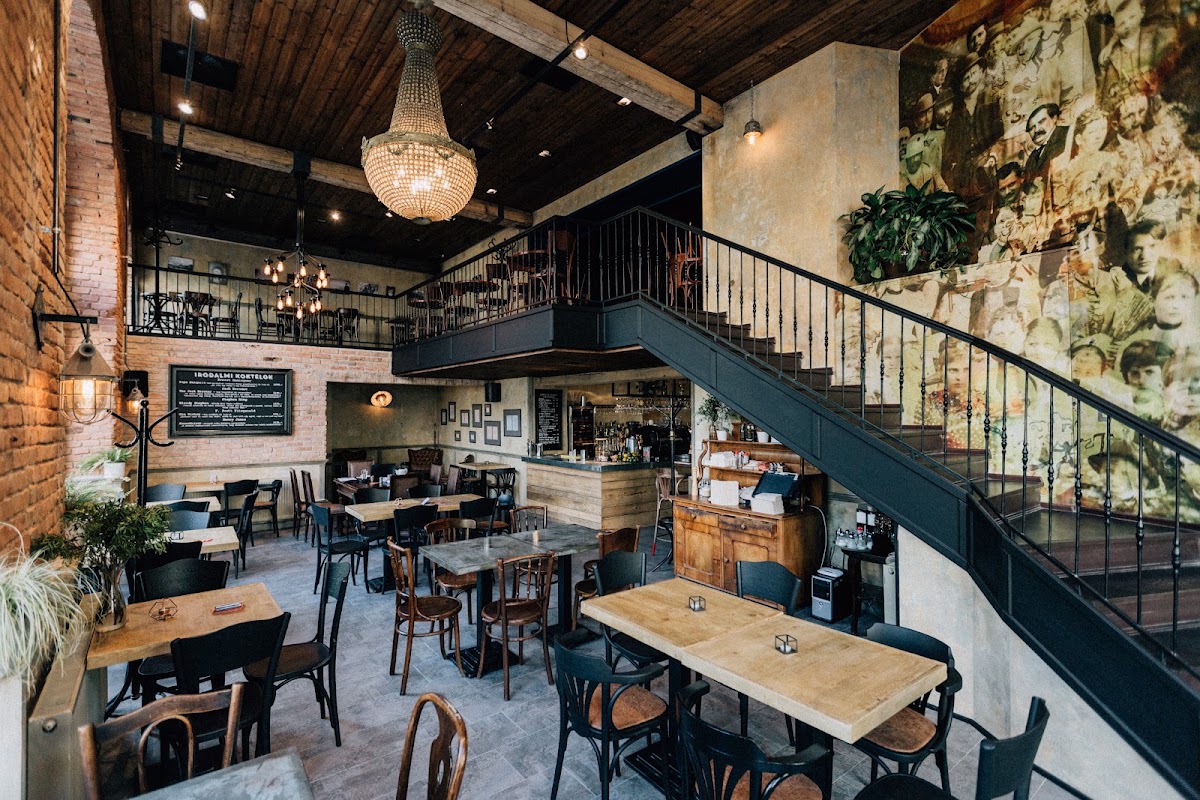 Café Hadik – Budapest, Bartók Béla út 36, 1111 Hongrie (photo 1)