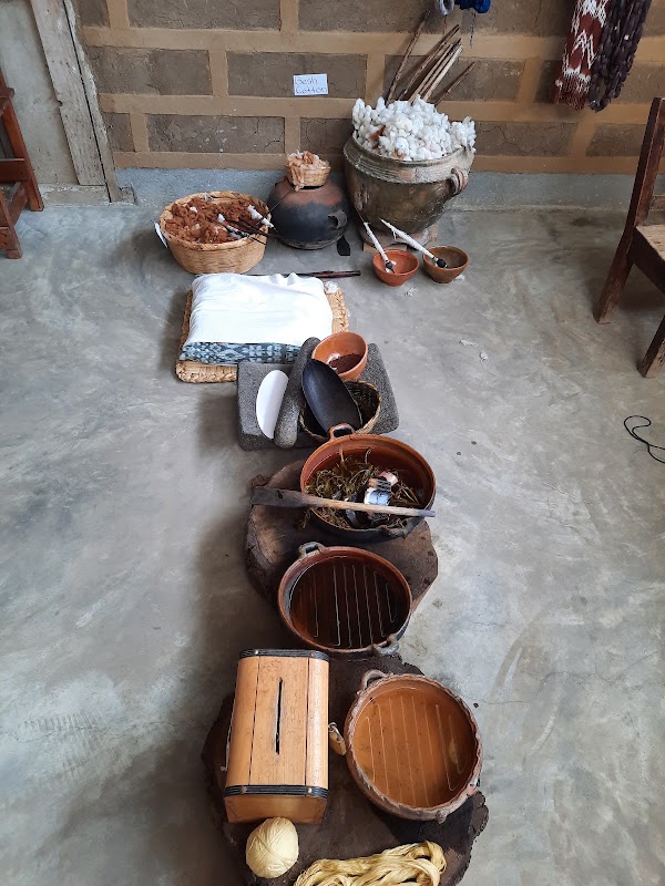 Casa del Tejido y Tours – San Juan La Laguna, Sololá (photo 3)