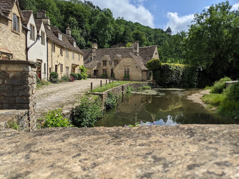 Castle Combe – Castle Combe, Chippenham, Royaume-Uni (photo 3)