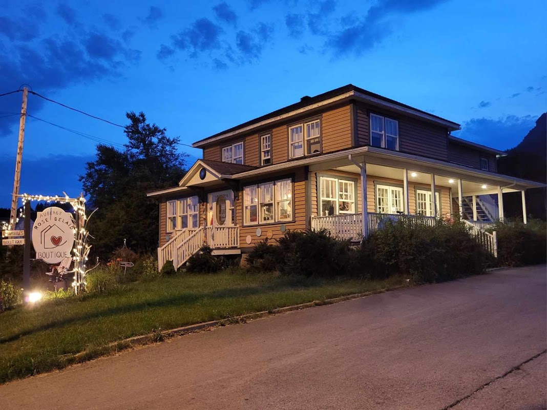 Chez Rose Belaid – 232 route 132 Ouest, Percé, QC, Canada (photo 1)