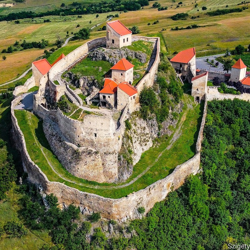 Citadelle de Rupea – Strada Cetății, 505500 Rupea, Romania (photo 2)