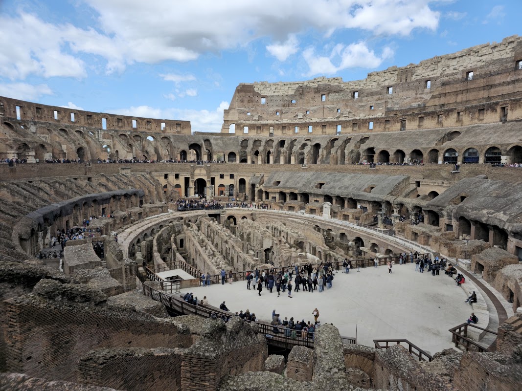 Colisée, Forum romain et Palatin – Piazza del Colosseo, 1, 00184 Roma RM, Italie (photo 1)
