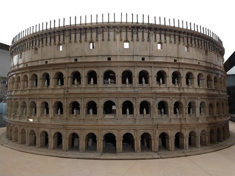 Colisée, Forum romain et Palatin – Piazza del Colosseo, 1, 00184 Roma RM, Italie (photo 3)