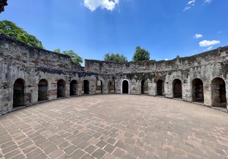 Convento Capuchinas – 2a Avenida Norte, Antigua Guatemala (photo 3)