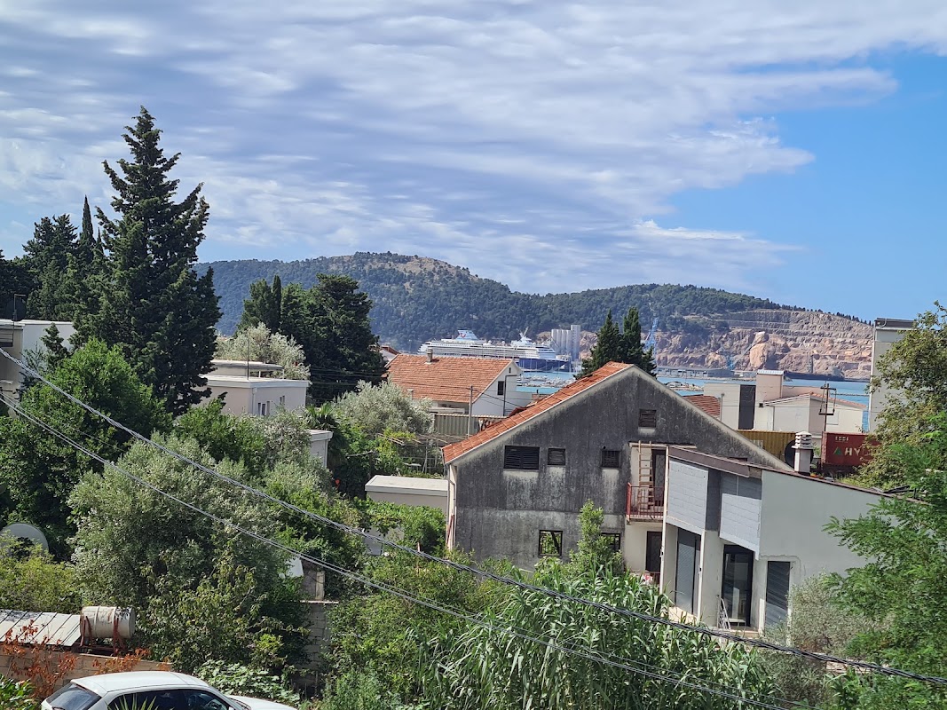 Green Villa – Bar, Monténégro (photo 1)