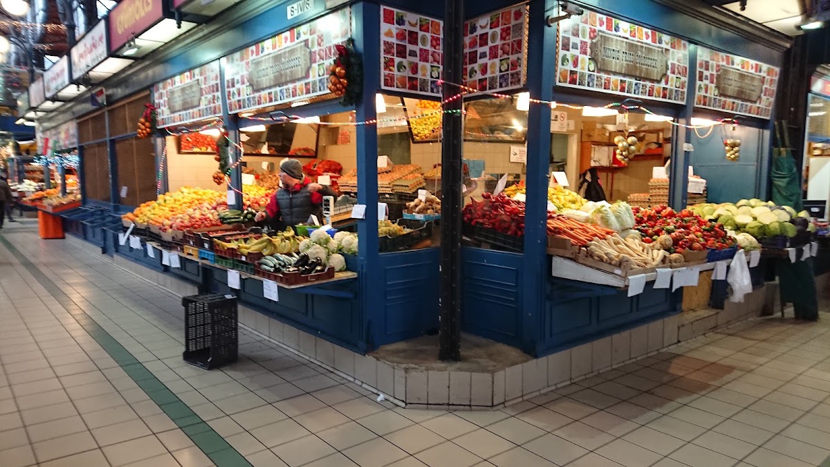 Halles centrales de Budapest – Vámház körút 1-3, 1093 Budapest (photo 1)