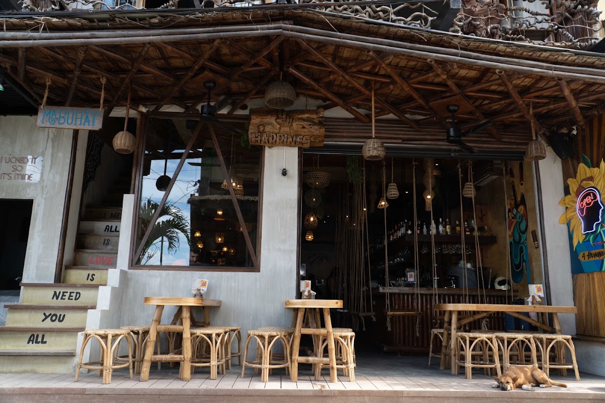 Happiness Beach Bar – Serena St, Buena Suerte Pob. (Barangay 2), El Nido, Palawan, Philippines (photo 1)