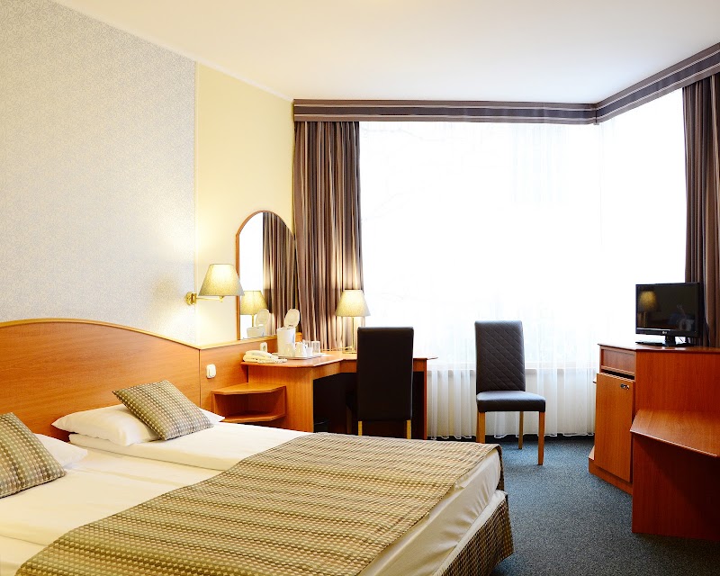 Hotel Orion – Döbrentei utca 13, 1013 Budapest, Hongrie (photo 3)