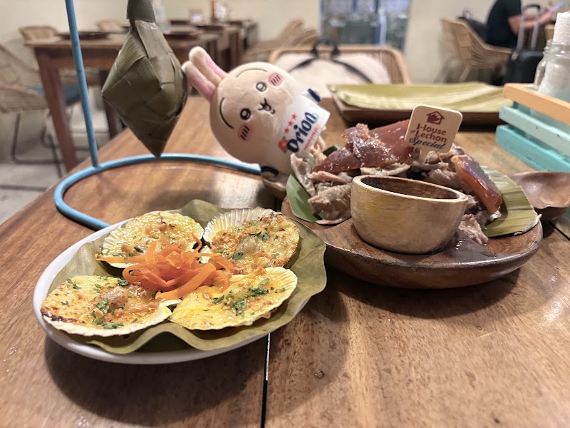 House of Lechon – Acacia St, Cebu City, 6000 Cebu, Philippines (photo 3)