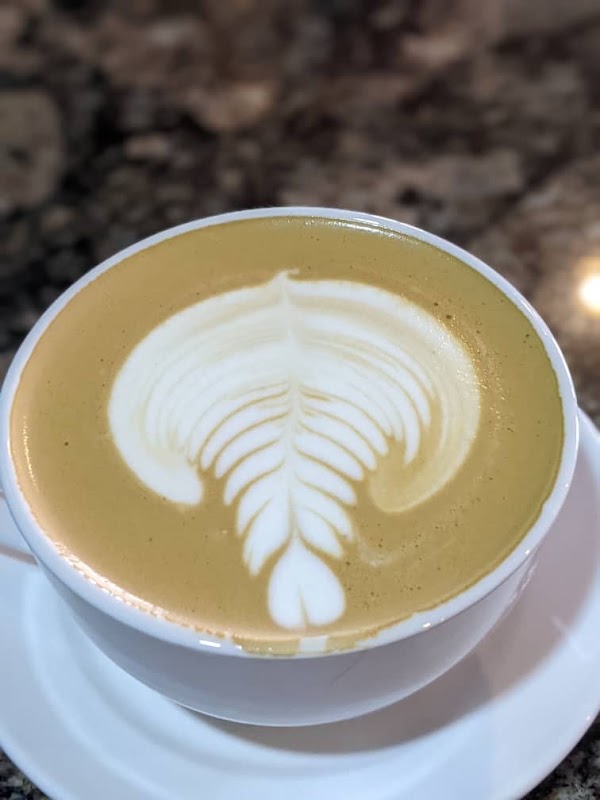 Kivu Coffee Cup – Karongi (Kibuye), rive du lac Kivu (photo 3)
