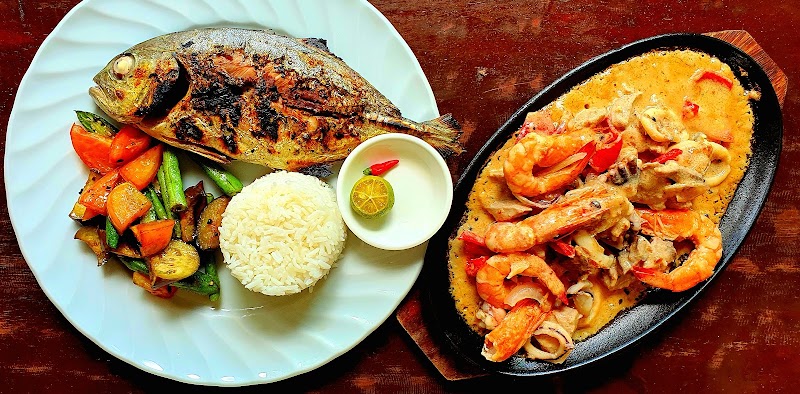 Maa's Grill – 59JQ+4WF, Buena Suerte Pob. (Barangay 2), El Nido, Palawan, Philippines (photo 2)