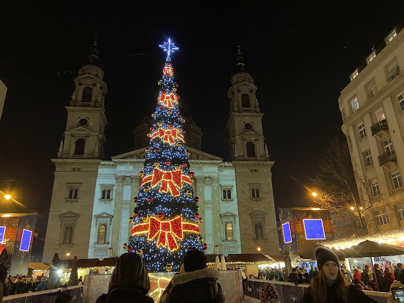Marché de Noël de la basilique – Szent István tér, 1051 Budapest (photo 2)
