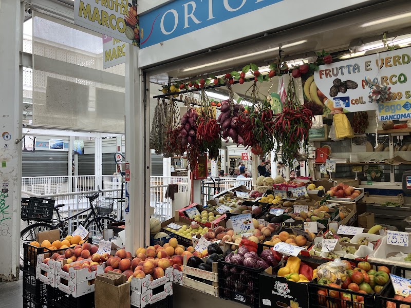 Marché de Testaccio – Via Beniamino Franklin, 00153 Roma RM, Italie (photo 2)