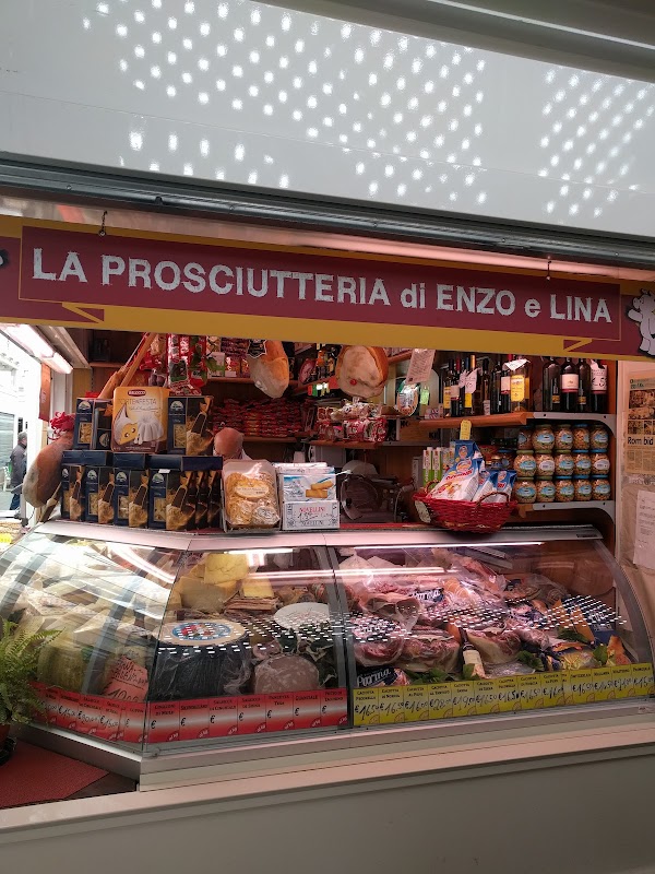 Marché de Testaccio – Via Beniamino Franklin, 00153 Roma RM, Italie (photo 3)