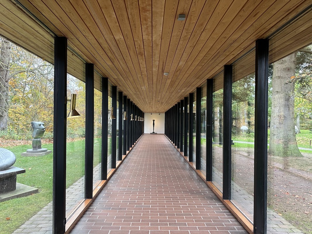 Musée d'art moderne Louisiana – Gl Strandvej 13, 3050 Humlebæk, Danemark (photo 1)