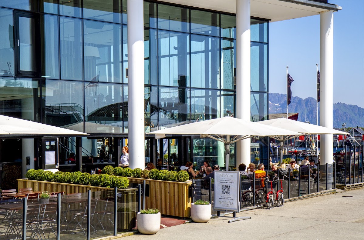 Nordis Restaurant Svolvær – Port de Svolvær, 8300 Svolvær, Norvège (photo 1)