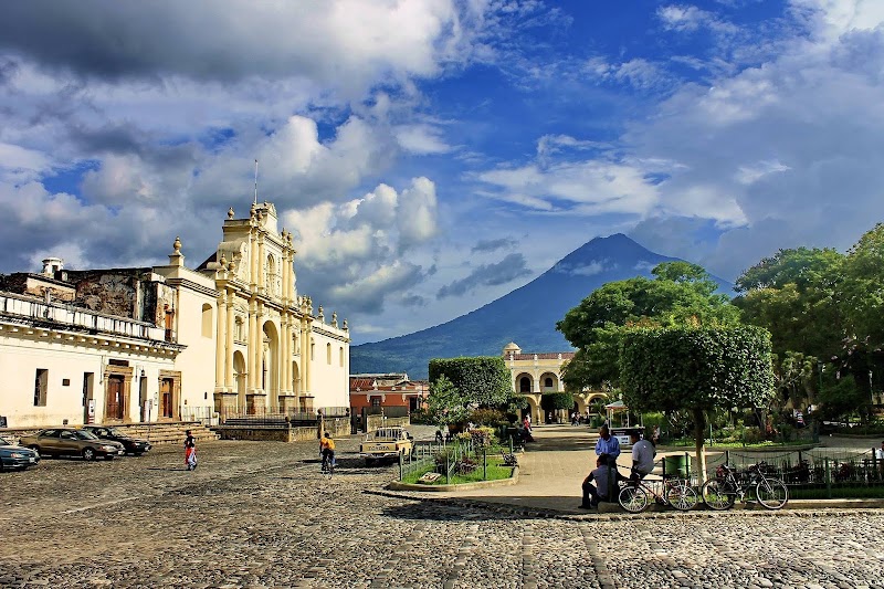 Parc central d'Antigua – Parque Central, 4 Avenida Norte, Antigua Guatemala, Guatemala (photo 2)