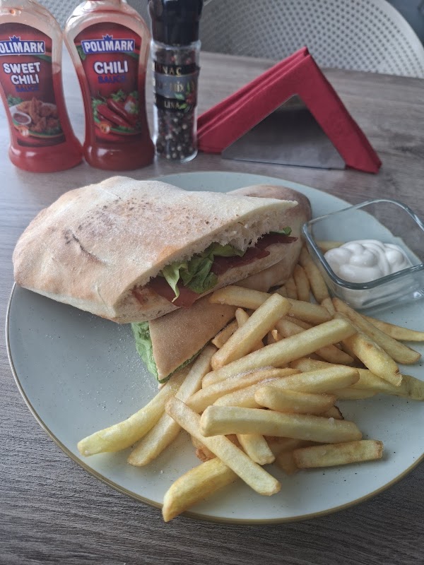 Pizza Di Monte – 41 Vuka Karadžića, Žabljak 84220, Monténégro (photo 2)