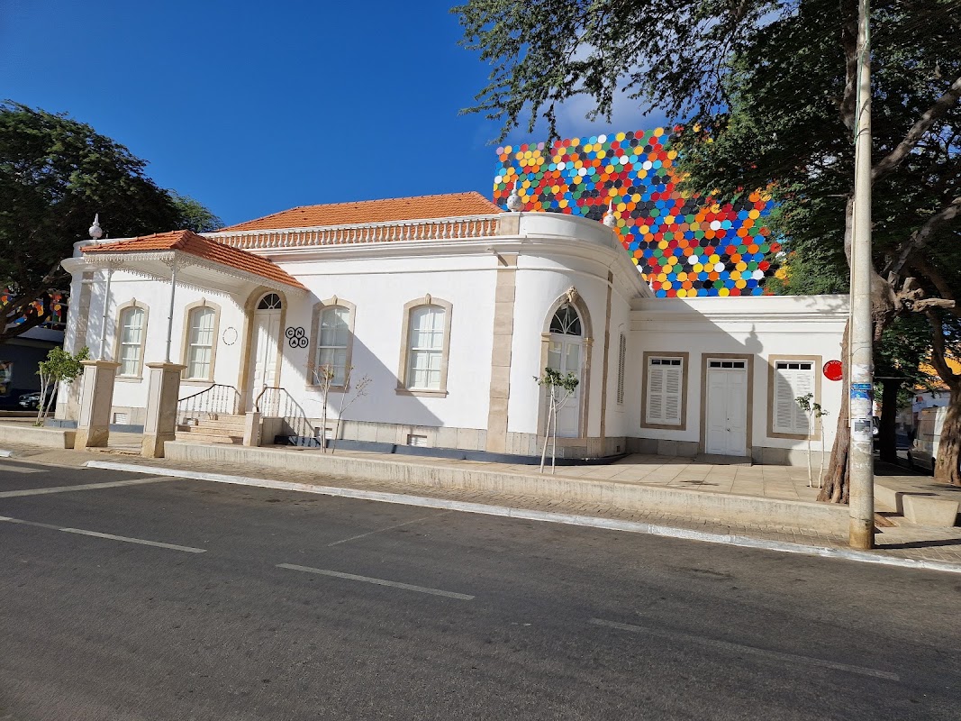 Praça Nova – Praça Amílcar Cabral, Mindelo, Cap-Vert (photo 1)