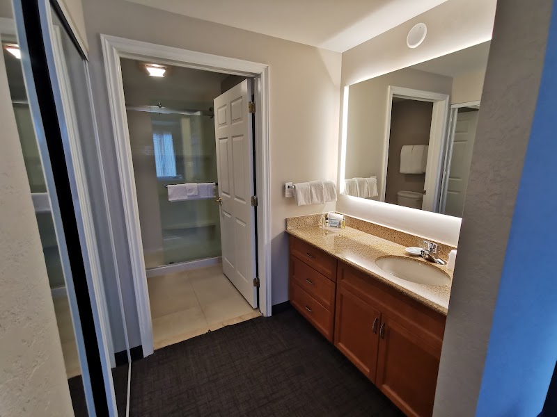 Residence Inn by Marriott Halifax Downtown – 1599 Grafton Street, Halifax, NS, Canada (photo 3)