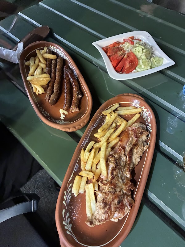Restaurant Tara – 60 Božidara Žugića, Žabljak 84220, Monténégro (photo 3)