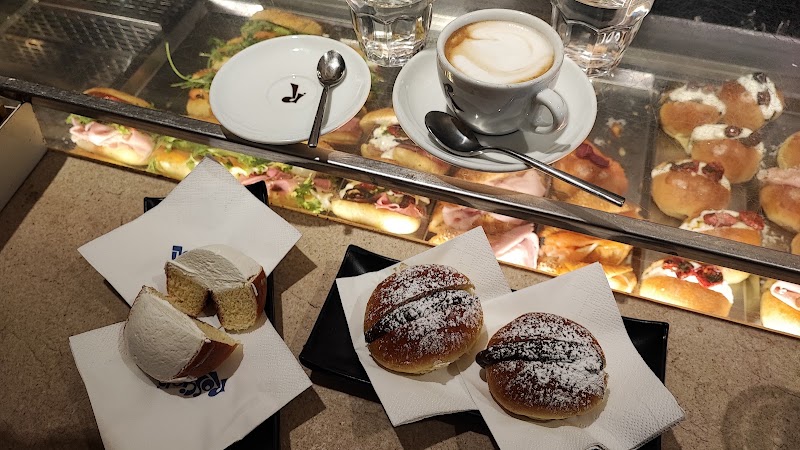 Roscioli Caffè – Piazza Benedetto Cairoli, 16, 00186 Roma RM, Italy (photo 2)