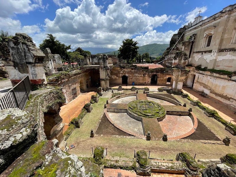 Sanctuaire San Francisco el Grande – 7a Calle Oriente, Antigua Guatemala, Guatemala (photo 2)
