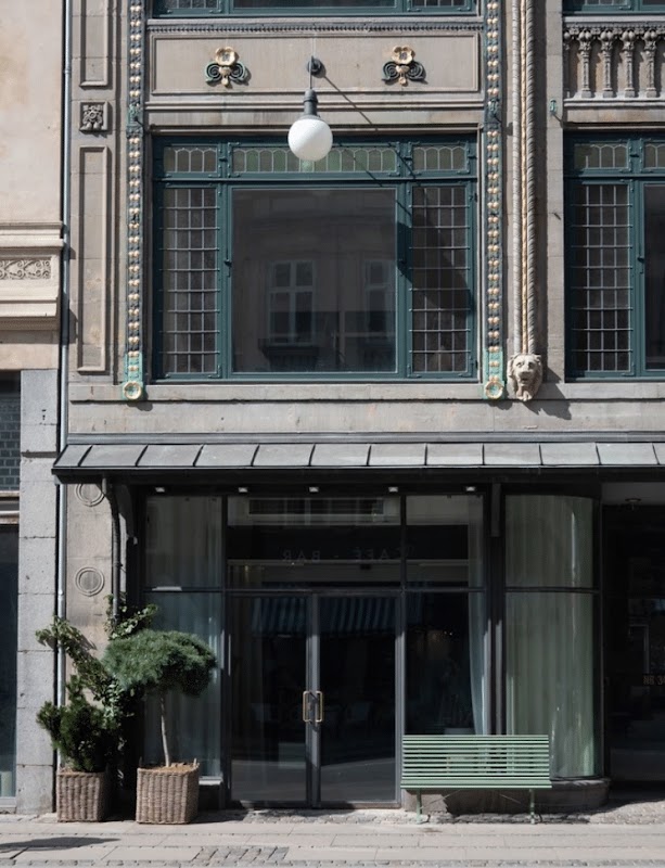 Savoy Hotel – Vesterbrogade 34, 1620 København V (photo 1)