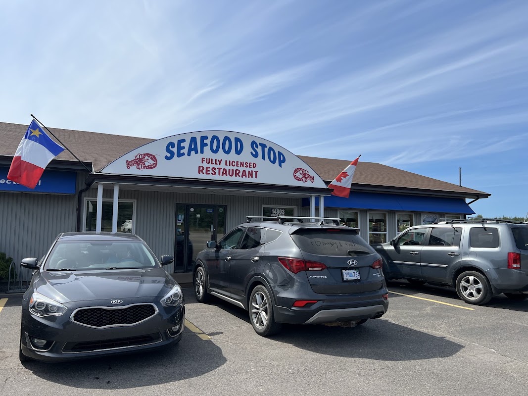 Seafood Stop Restaurant & Fish Market – 14803 Cabot Trail, Chéticamp, NS B0E 1H0, Canada (photo 1)