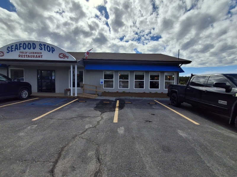 Seafood Stop Restaurant & Fish Market – 14803 Cabot Trail, Chéticamp, NS B0E 1H0, Canada (photo 3)