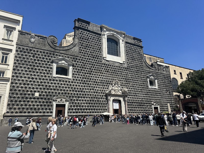 Spaccanapoli et le centre historique – Piazza del Gesù Nuovo, 80134 Napoli NA, Italie (photo 2)