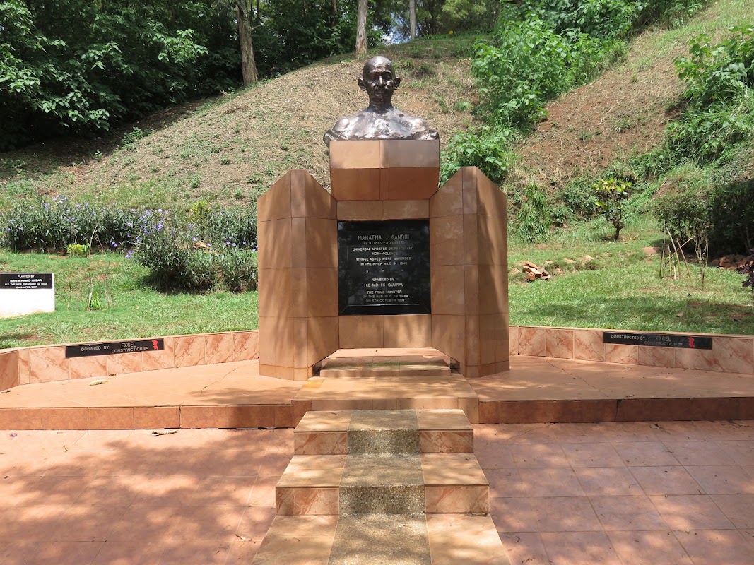 Speke Memorial Monument – Jinja, Uganda (photo 1)