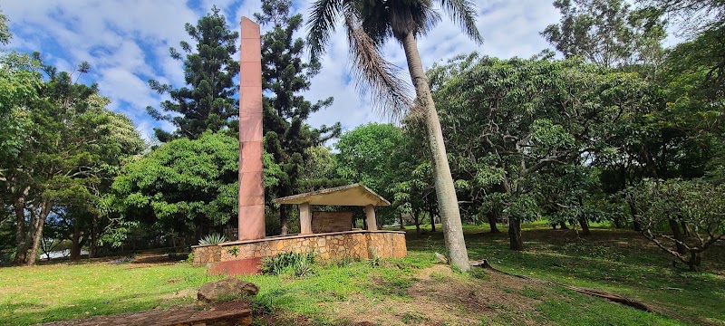 Speke Memorial Monument – Jinja, Uganda (photo 3)