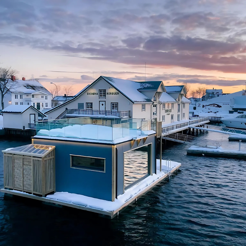Svinøya Rorbuer – Gunnar Bergs vei, 8300 Svolvær, Norvège (photo 1)