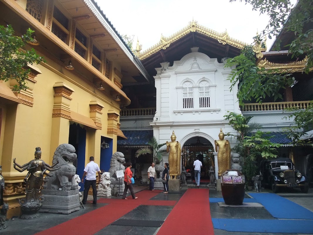 Temple Gangaramaya – 61 Sri Jinarathana Rd, Colombo 00200, Sri Lanka (photo 1)