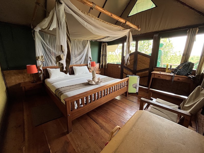 The Bush Lodge – Leopard Loop, Katunguru, Queen Elizabeth National Park, Ouganda (photo 2)