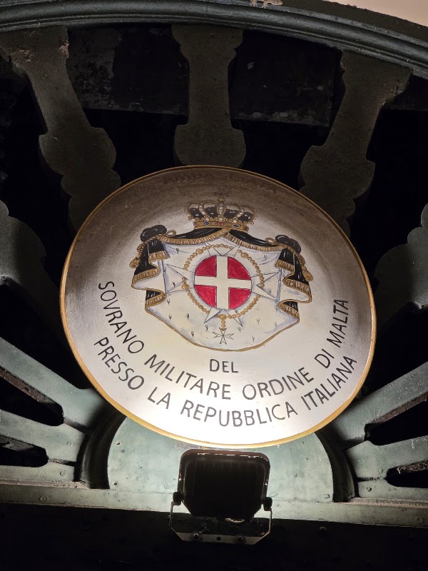 Trou de la serrure de l'Aventin – Piazza dei Cavalieri di Malta, 00153 Roma RM, Italie (photo 3)