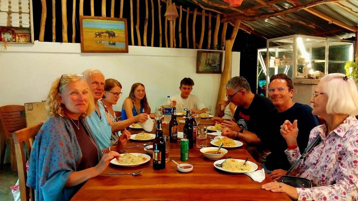Wild Edge Restaurant & Cafe – Raja Mawatha, Kataragama 91400, Sri Lanka (photo 1)