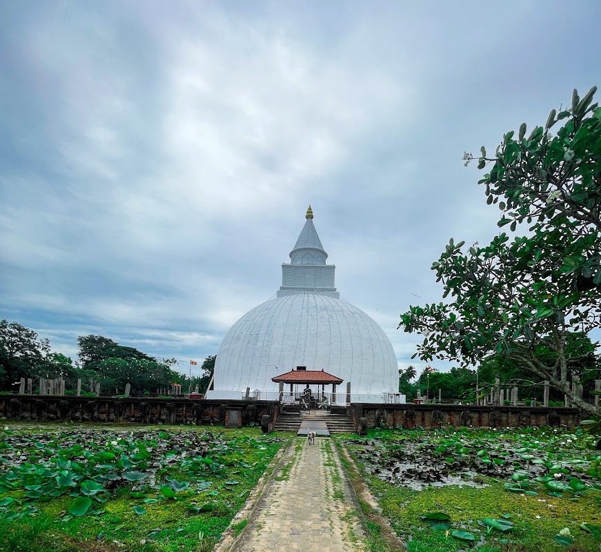 Yatala Wehera – Yatala Dagoba, Sandungama Rd, Tissamaharama, Sri Lanka (photo 1)