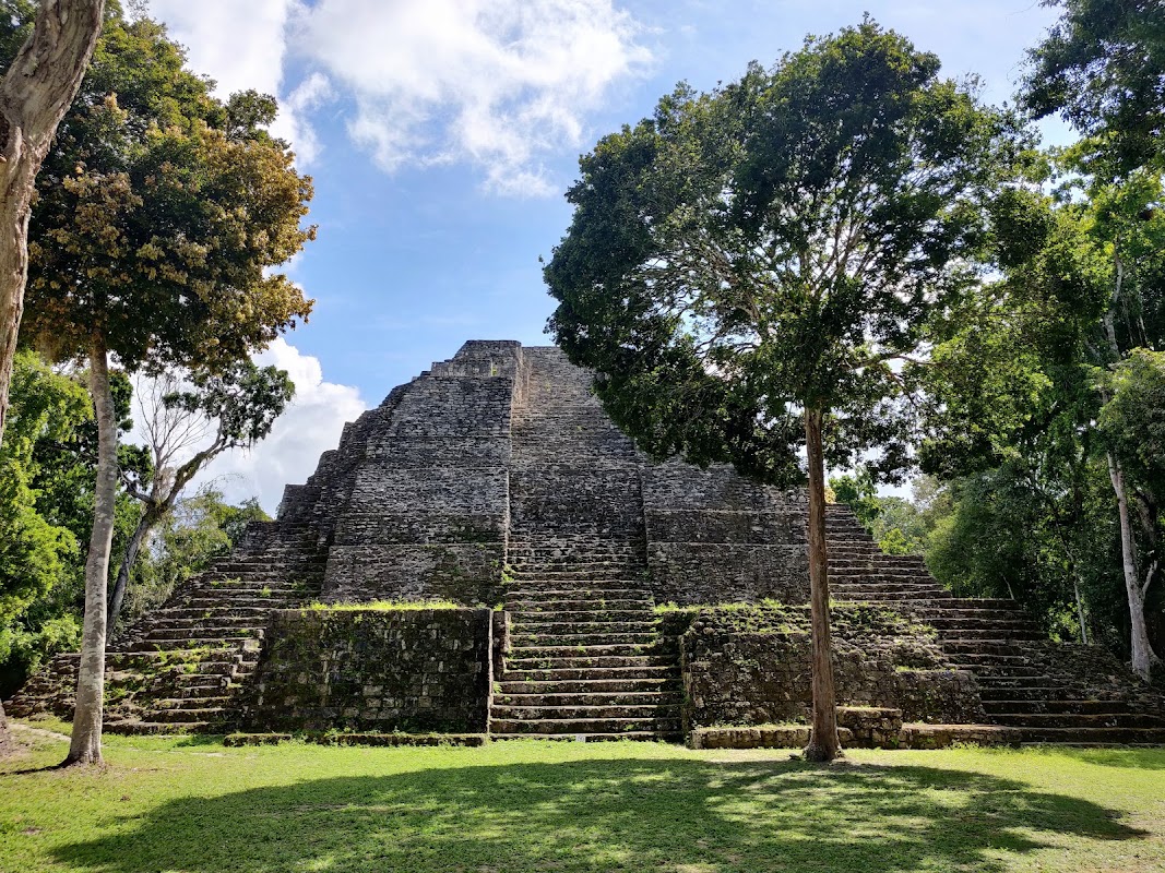 Yaxhá, la cité maya de la lagune – Flores, Petén (photo 1)