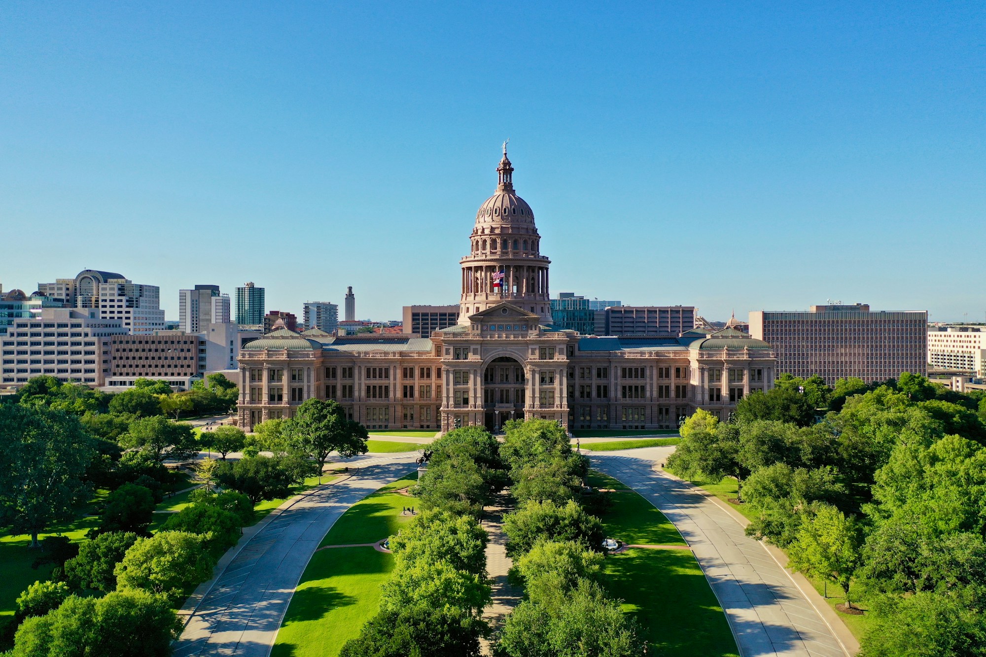 Innenstadt von Austin mit Blick auf das Texas State Capitol von South Congress aus